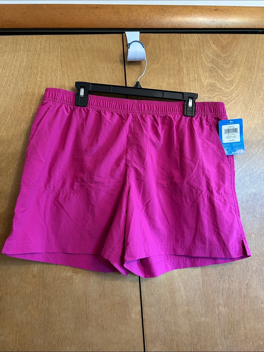 Columbia Sportswear Company Women's Magenta Active Shorts